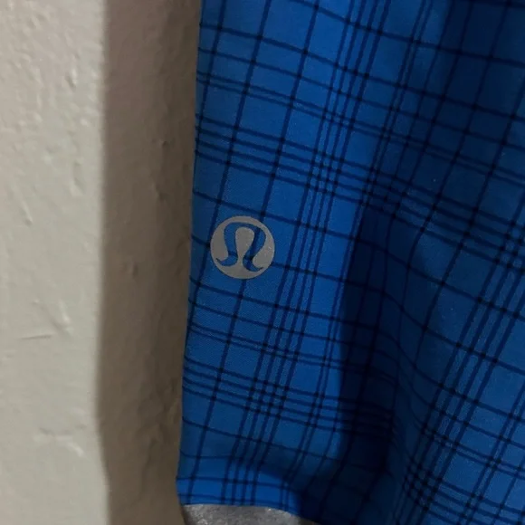 Lululemon Blue Plaid Surge Shorts Size Large - Picture 6 of 8